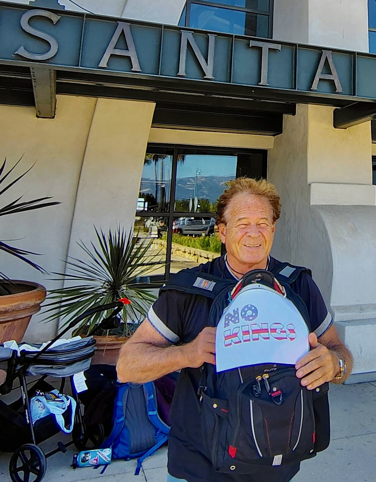 Flying over America, No Kings